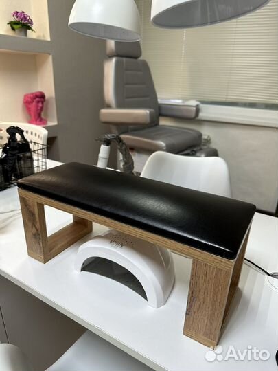 Подставка для рук маникюрная