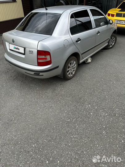 Skoda Fabia 1.2 МТ, 2004, 240 000 км