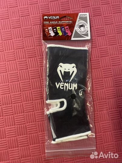 Комплект для единоборств venum