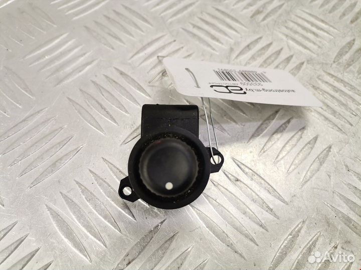 Кнопка (выключатель) Renault Safrane рест. 1999
