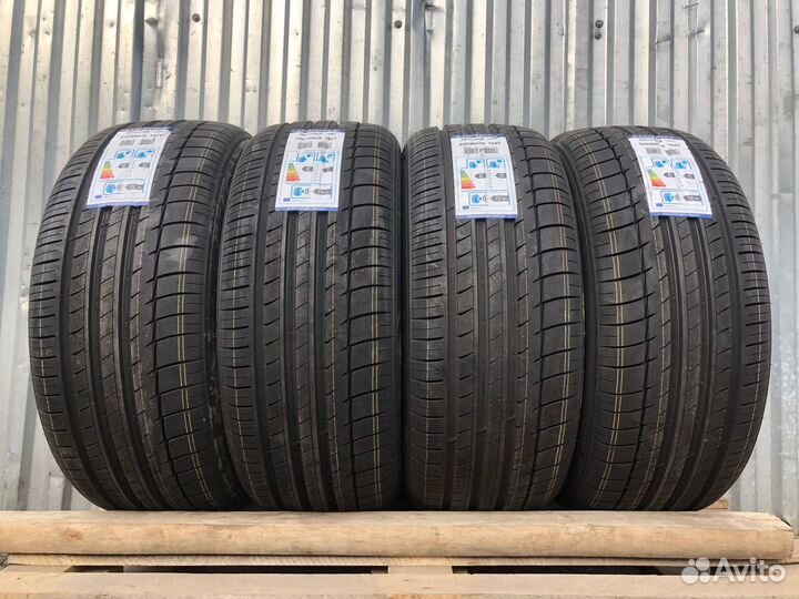 Triangle TH201 255/35 R18 93Y