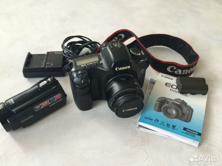 Фотокамера canon
