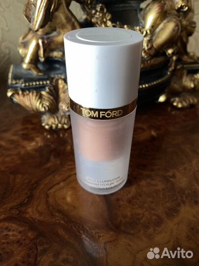 TOM ford skin illuminator face and body