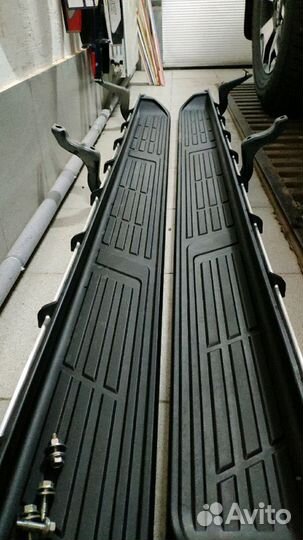 Подножки Тойота Hilux, новые