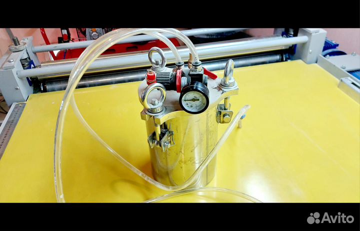 Станок для склеивания картона