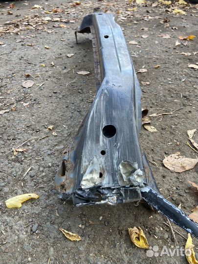 Усилитель переднего бампера Mazda cx 7