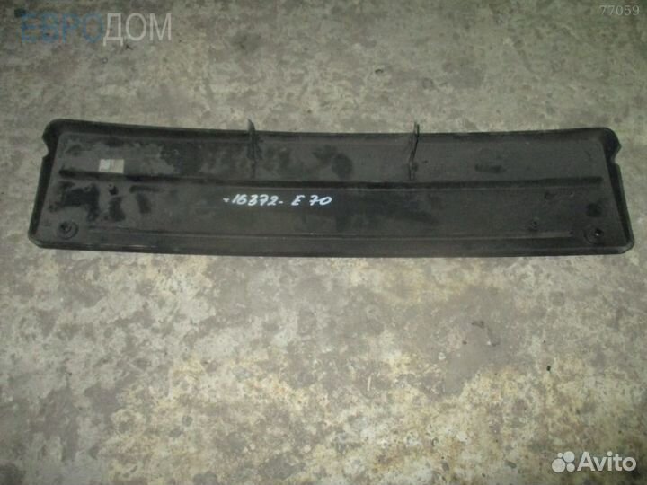 Накладка номера BMW E70 s1075140