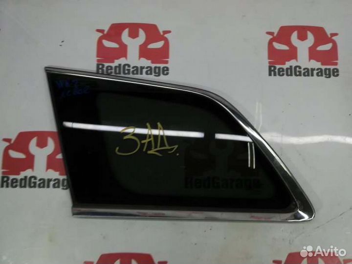 Стекло багажника заднее левое Jeep Grand Cherokee