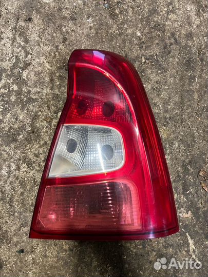 Фонарь заднего хода задний правый Renault Logan
