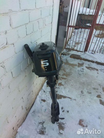 Лодочный мотор 5 л с