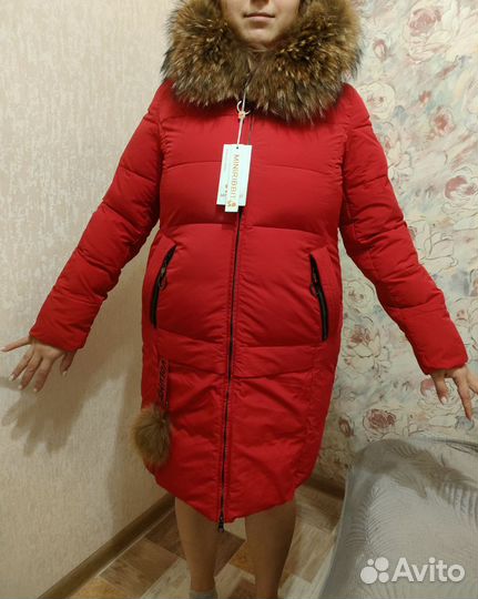 Пуховик зимний женский