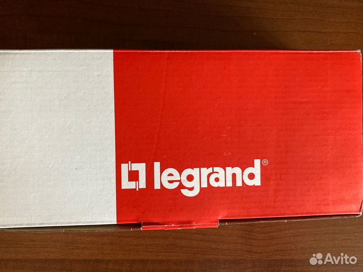Светильник Legrand U21 1ч/110лм 6Вт