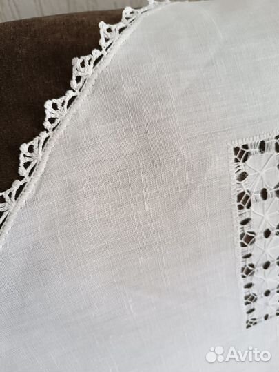 Винтажная скатерть с вышивкой Германия
