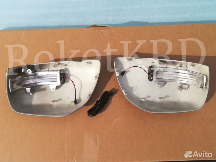 Корпус зеркала Land Cruiser 200 / Prado 150