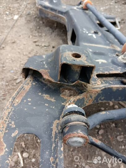 Подрамник брильянс v5 brilliance v5