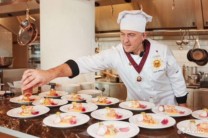 Повар столовой школы №75