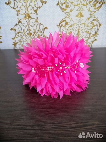 Яркие розовые ободки