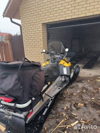 Ski-Doo Skandic WT 550