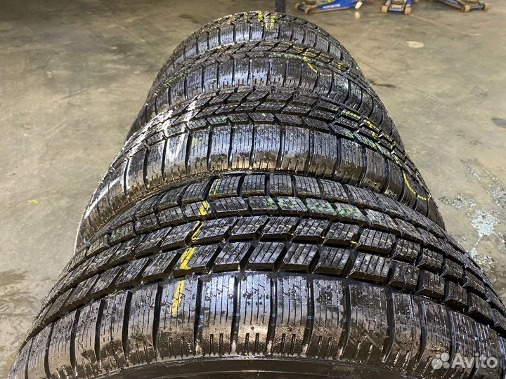 Pirelli Winter 210 Snowsport 225/55 R16 99H