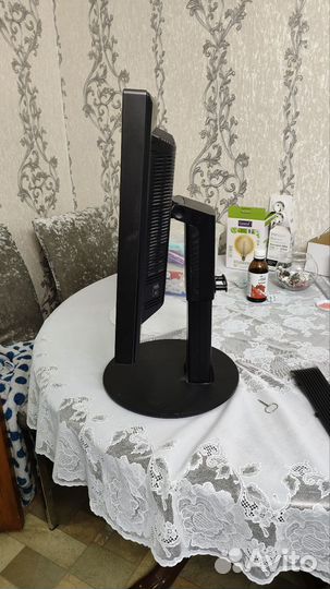 Монитор Sony SDM-X95K