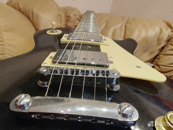 Электрогитара Fabio Les Paul