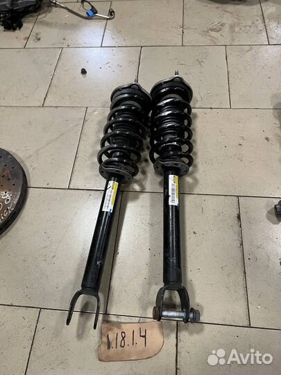 Амортизатор передний mercedes c w205 2020 rwd