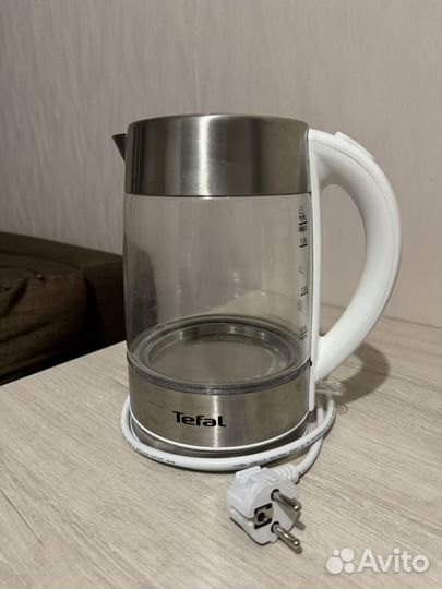 Электрочайник Tefal Glass Kettle KI772138 б/у