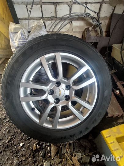 Шины Goodyear на литых дисках GM, колеса летние
