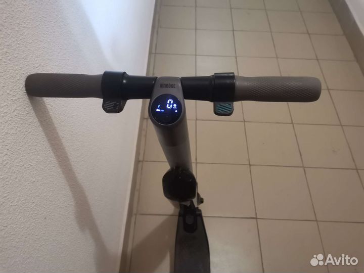 Электросамокат Ninebot KickScooter ES2 (ES4)