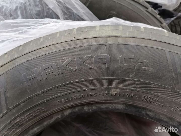 Nokian Tyres Hakka C2 235/65 R16