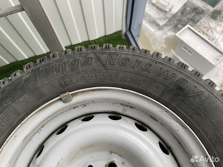 Комплект зимних колес r13 175/70
