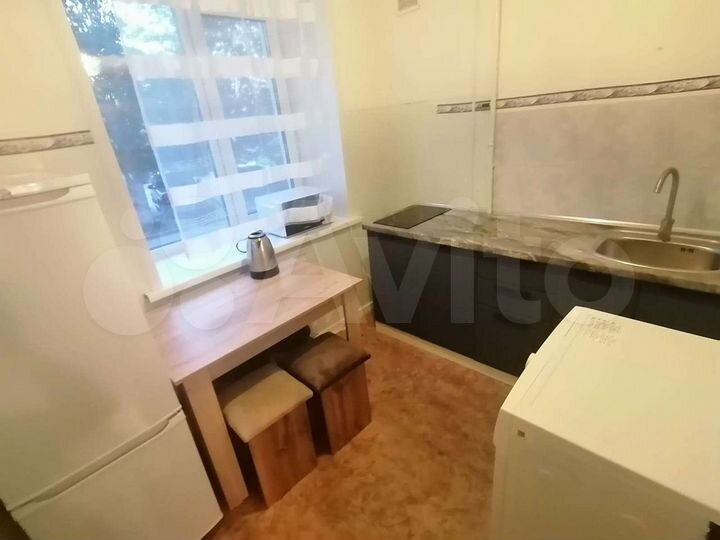 2-к. квартира, 53 м², 1/5 эт.