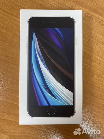 Коробка iPhone SE 2020