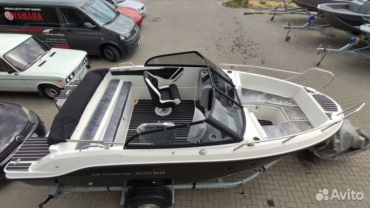 Катер Phoenix 510BR