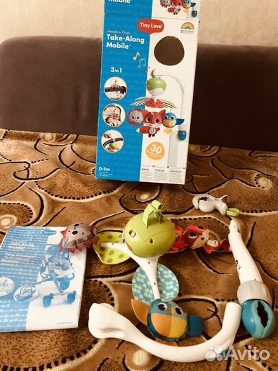 Музыкальный мобиль на кроватку