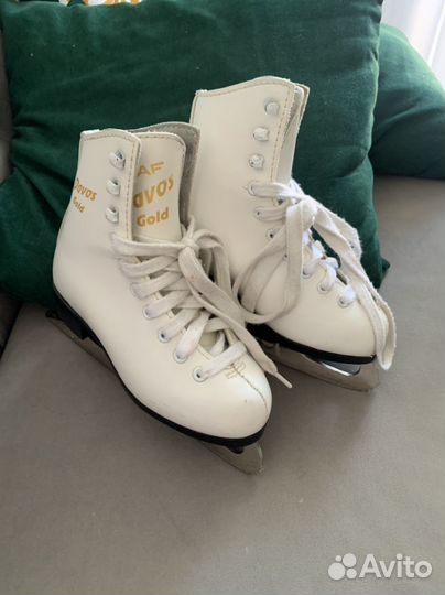 Фигурные коньки Graf