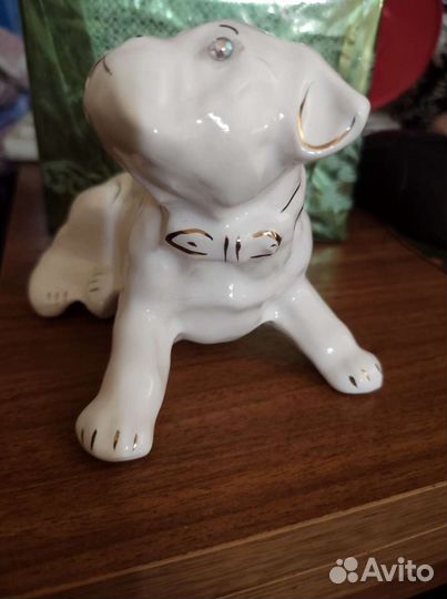 Собака фигурка фарфор