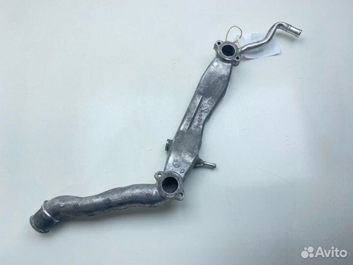 Патрубок системы охлаждения Subaru Forester SG5