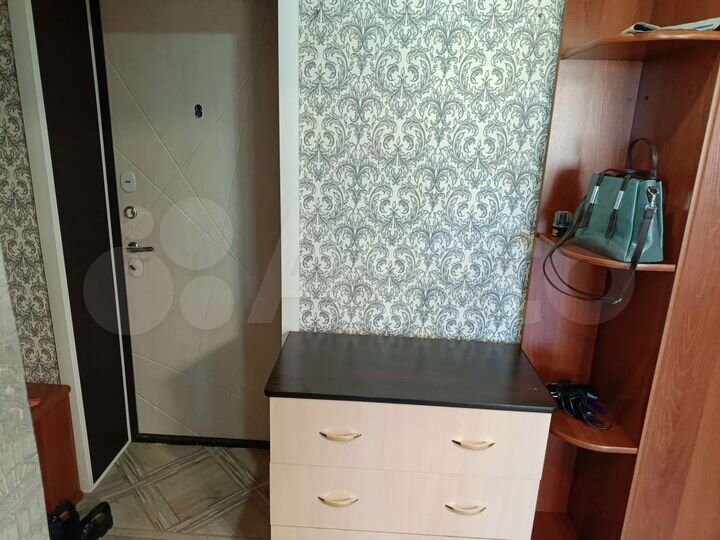 2-к. квартира, 43 м², 3/4 эт.