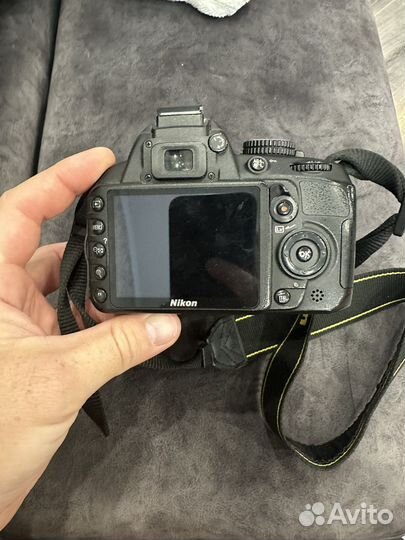 Зеркальный фотоаппарат nikon D3100