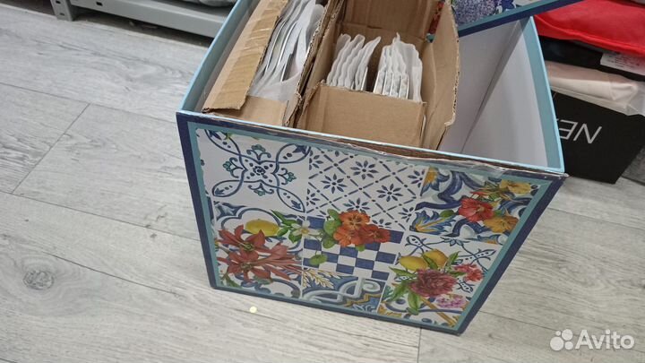 Фарфоровая посуда