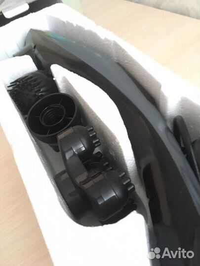 Ручной электрический массажер с насадками