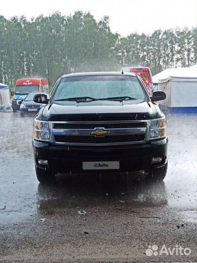 Chevrolet Silverado 5.3 AT, 2010, 320 000 км