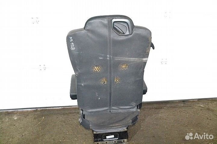 Водительское сиденье mercedes-benz Actros MP4 1842