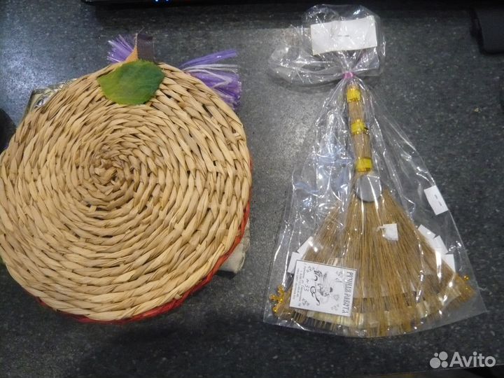 Домовенок и денежный веник