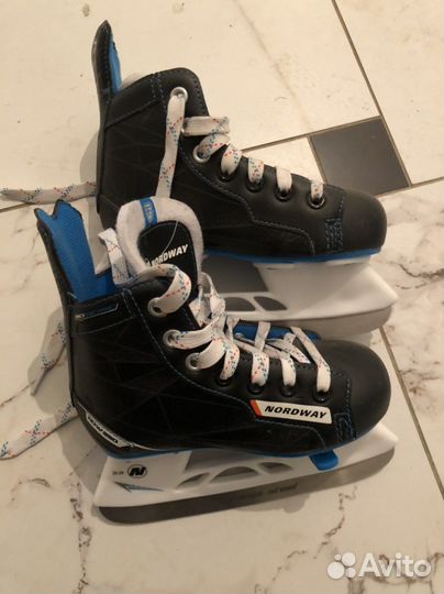 Коньки детские хоккейные