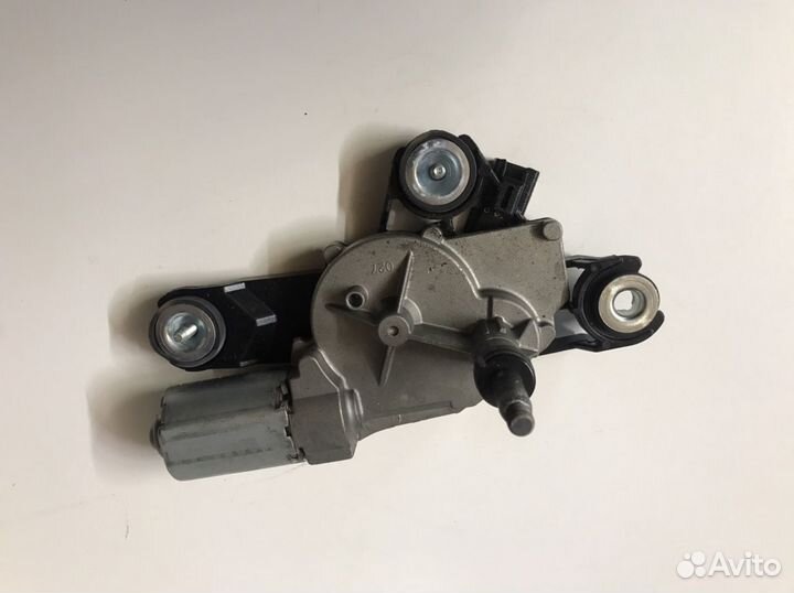 Моторчик заднего дворника Мазда 3 бк