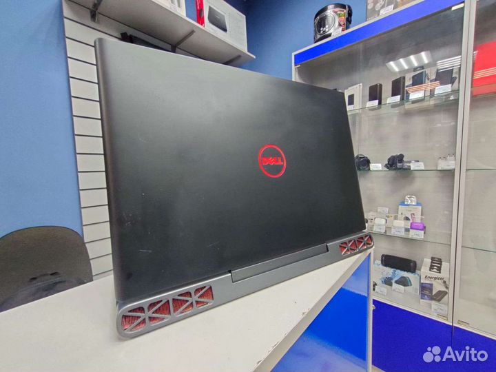 Ноутбук dell P65F