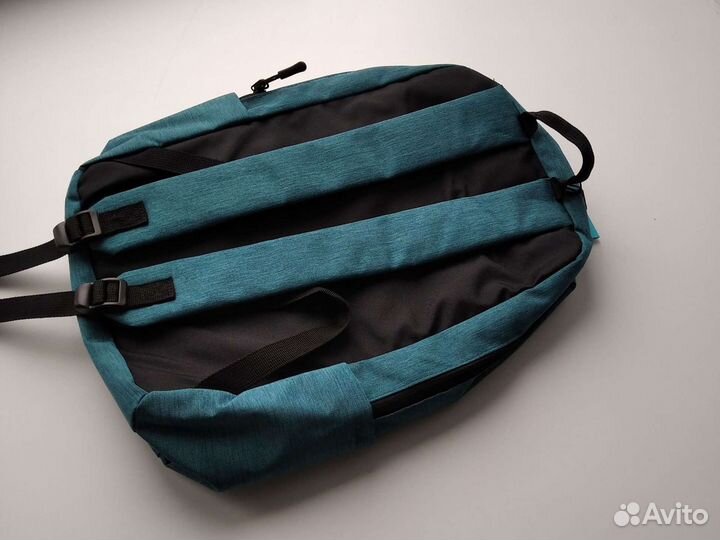 Маленький рюкзак для ноутбука