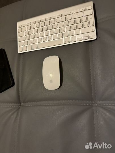 Apple magic mouse 1 + Apple magic keyboard 1 + AA